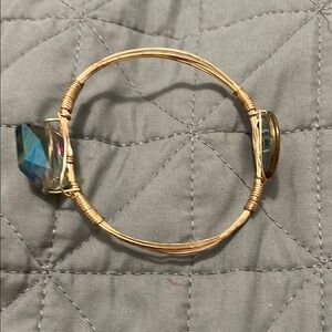 Elegant Gold Wire Bracelet with Blue Gemstones